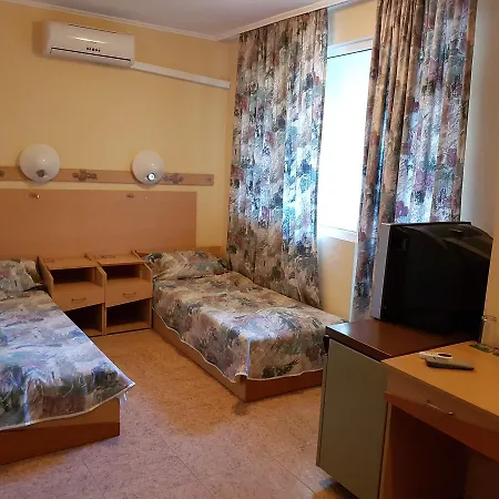 хотел краси 2*